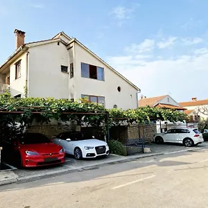 Mihaela Appartement